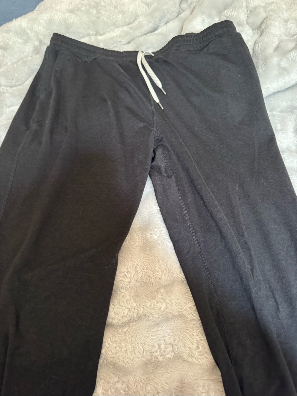 Vuori Black Performance Jogger Pants